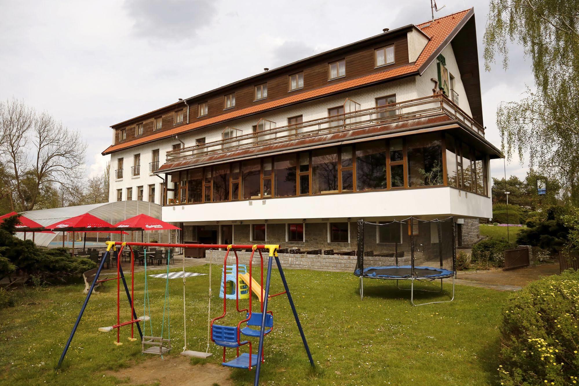 Resort Hotel Zvikov Zvíkovské Podhradí Zewnętrze zdjęcie